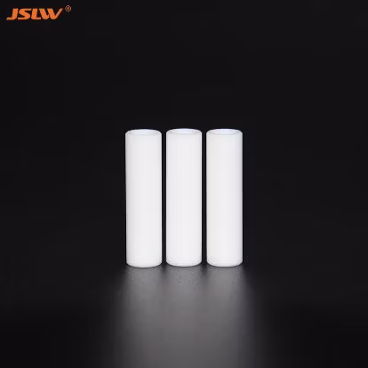 Tubo in PTFE bianco vergine al 100%.